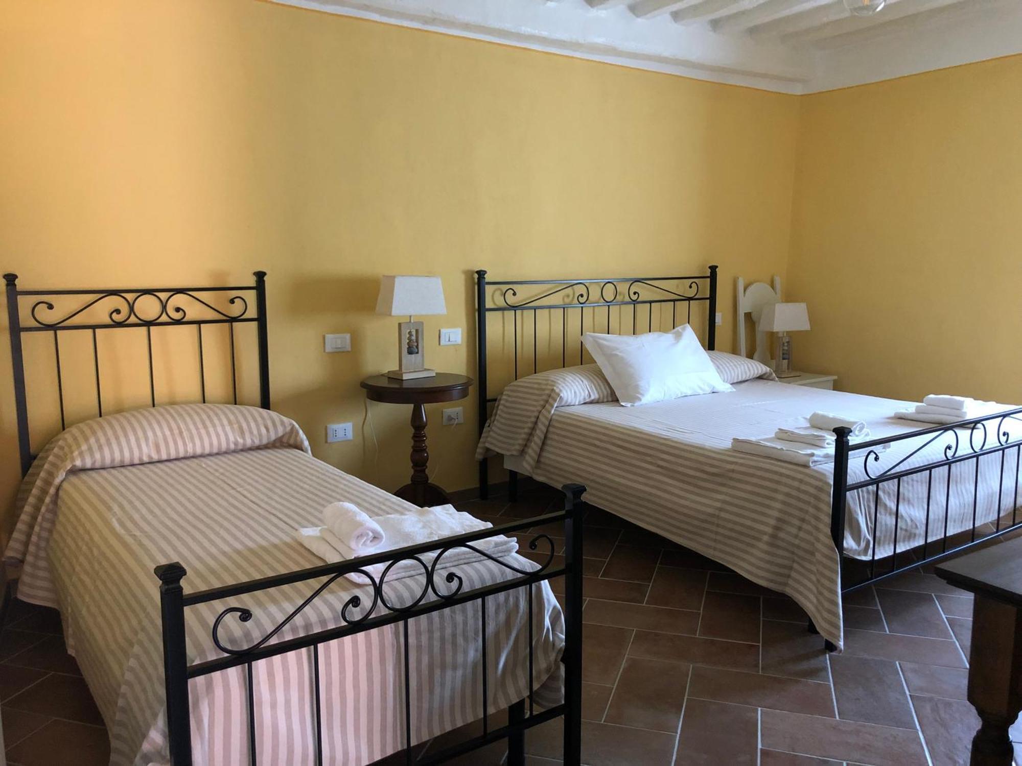 Le Dame Del Borgo Lejlighed Sassetta Eksteriør billede
