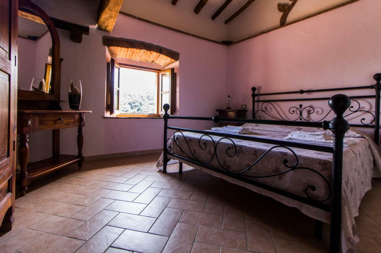 Le Dame Del Borgo Lejlighed Sassetta Eksteriør billede