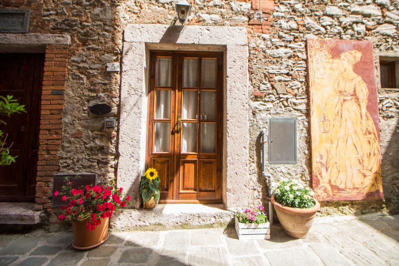 Le Dame Del Borgo Lejlighed Sassetta Eksteriør billede